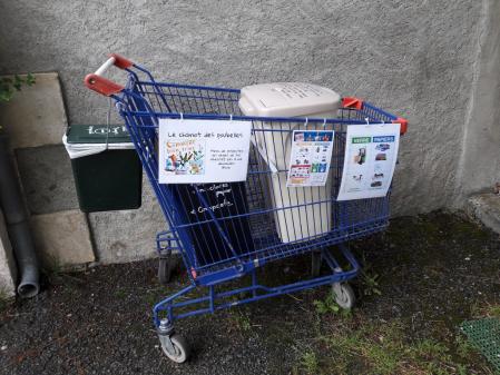 Le chariot des poubelles